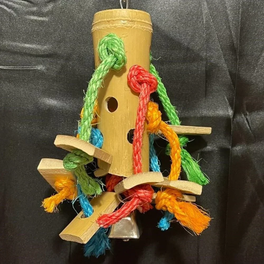 BRAND NEW ~ ALL LIVING THINGS BAMBOO MEDIUM SIZED BIRD TOY WITH BELL